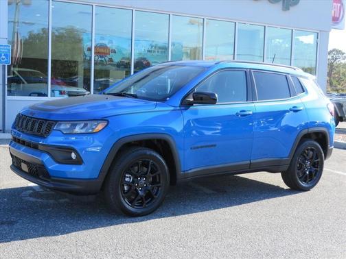 2026 Jeep Compass Latitude Altitude