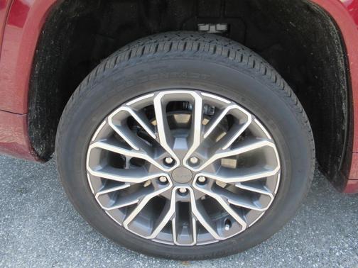 2025 Jeep Grand Cherokee L Summit