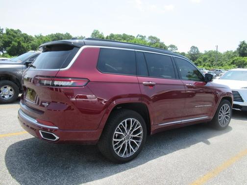 2025 Jeep Grand Cherokee L Summit