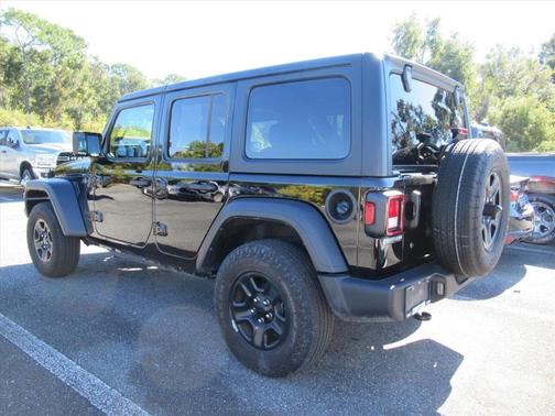 2024 Jeep Wrangler Sport