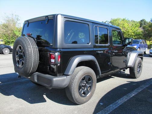 2024 Jeep Wrangler Sport
