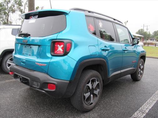 2022 Jeep Renegade Trailhawk