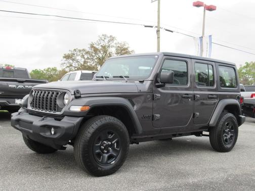 2025 Jeep Wrangler Sport
