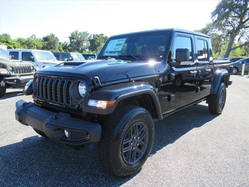 2025 Jeep Gladiator Sport S