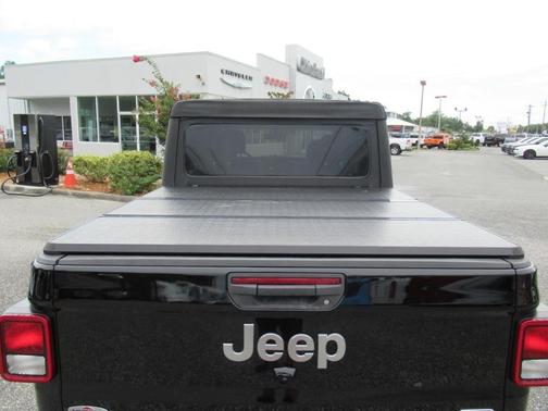 2020 Jeep Gladiator Overland