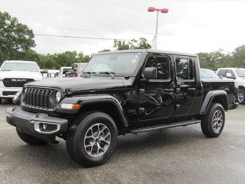 2024 Jeep Gladiator Sport