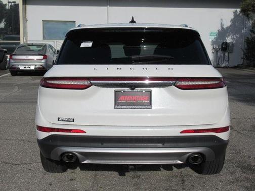 2022 Lincoln Corsair Standard