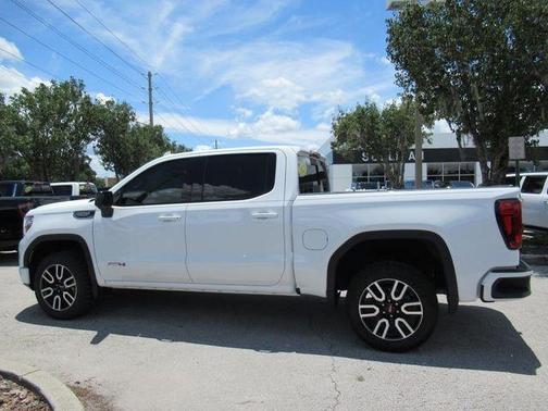2022 GMC Sierra 1500 Limited AT4