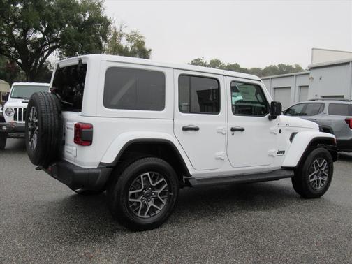 2026 Jeep Wrangler Sahara