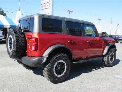 2024 Ford Bronco Black Diamond