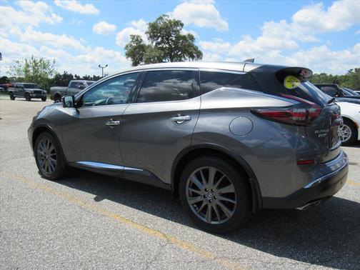 2021 Nissan Murano SV