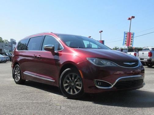 2019 Chrysler Pacifica Hybrid Limited