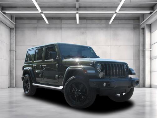 2021 Jeep Wrangler Unlimited Sahara Altitude