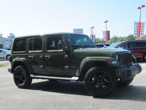 2021 Jeep Wrangler Unlimited Sahara Altitude