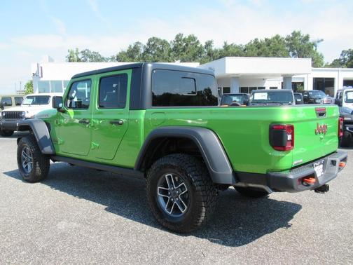 2025 Jeep Gladiator Mojave