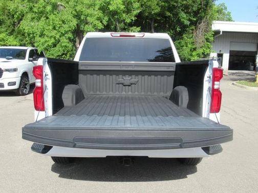 2022 Chevrolet Silverado 1500 Limited Custom