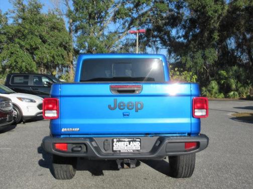 2024 Jeep Gladiator Sport S