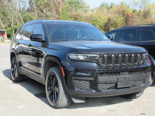 2022 Jeep Grand Cherokee L Altitude