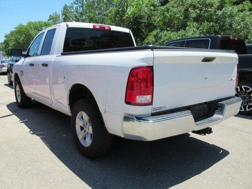 Bright White Clearcoat 2022 RAM 1500 Classic Tradesman