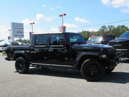 2023 Jeep Gladiator Willys