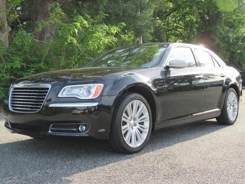 Black Clearcoat 2013 Chrysler 300C Luxury Series