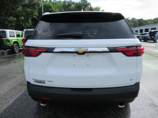 Summit White 2023 Chevrolet Traverse LT Leather