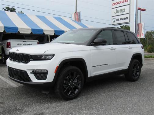 2025 Jeep Grand Cherokee Laredo X