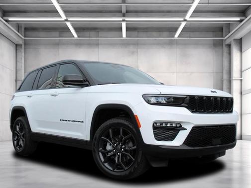 2025 Jeep Grand Cherokee Laredo X