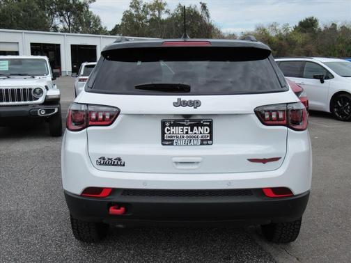 2026 Jeep Compass Trailhawk
