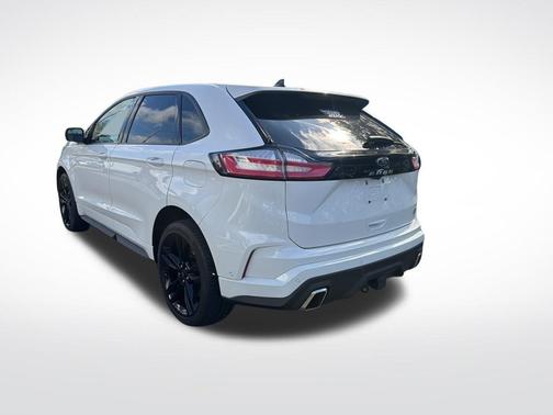 2024 Ford Edge ST