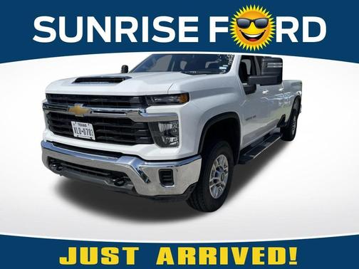 Summit White 2026 Chevrolet Silverado 2500 LT