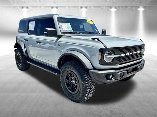 Cactus Green / Gray 2023 Ford Bronco Wildtrak