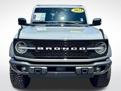 Cactus Green / Gray 2023 Ford Bronco Wildtrak
