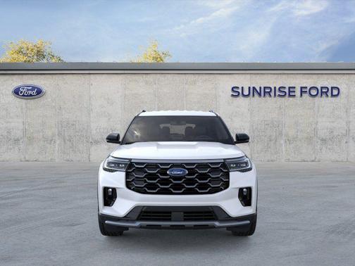 White Metallic 2026 Ford Explorer Platinum