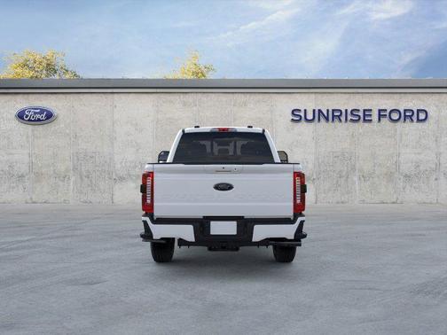 2025 Ford F-350 Lariat Super Duty