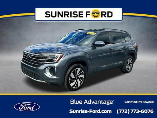 Platinum Gray Metallic 2024 Volkswagen Atlas 2.0T SE w/Technology