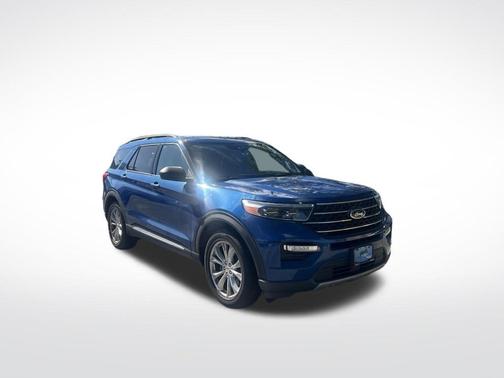 Blue Metallic 2020 Ford Explorer XLT
