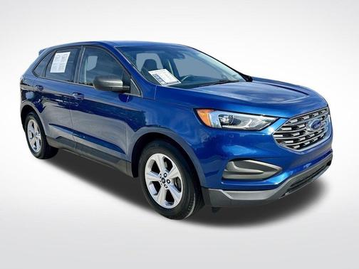 2020 Ford Edge SE