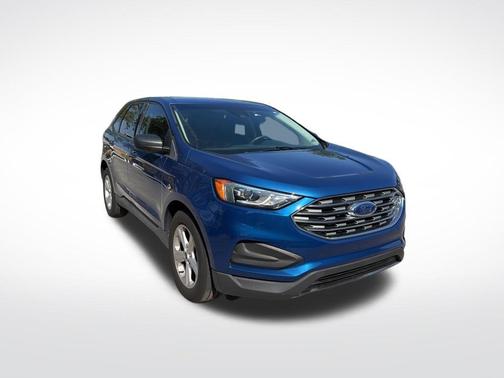 Blue 2020 Ford Edge SE