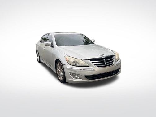 Platinum Metallic 2013 Hyundai Genesis 3.8