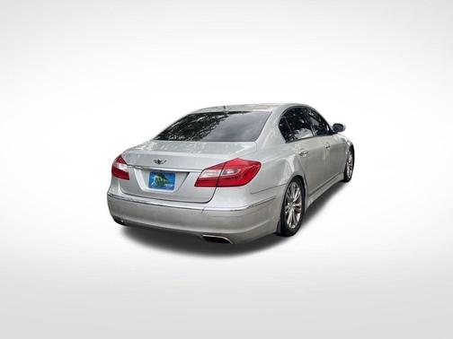Platinum Metallic 2013 Hyundai Genesis 3.8