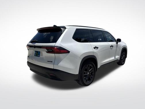 Pearl 2025 Toyota Grand Highlander Hybrid NIGHTSHADE EDITION