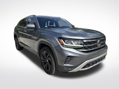 Platinum Gray Metallic 2020 Volkswagen Atlas Cross Sport 3.6L V6 SEL