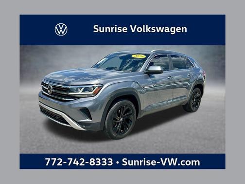 Platinum Gray Metallic 2020 Volkswagen Atlas Cross Sport 3.6L V6 SEL