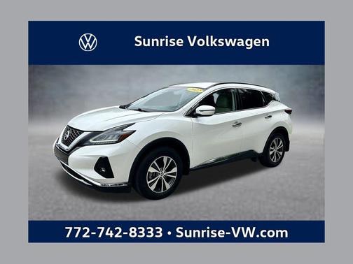 Pearl White Tri-Coat 2022 Nissan Murano SV