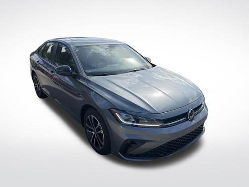 Platinum Gray Metallic 2025 Volkswagen Jetta 1.5T Sport