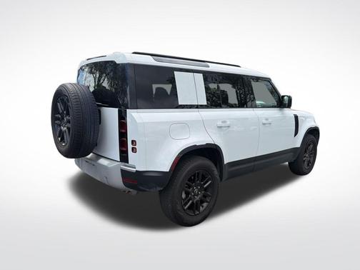 2025 Land Rover Defender P300