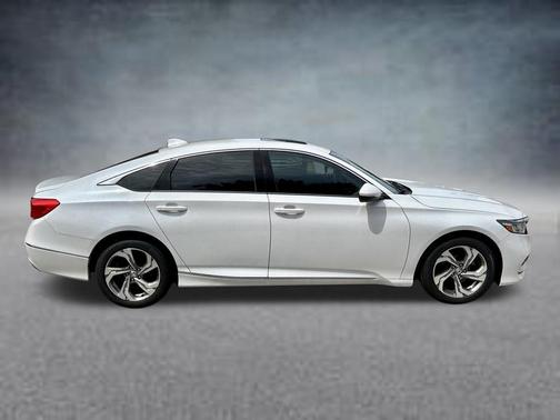White 2018 Honda Accord EX-L