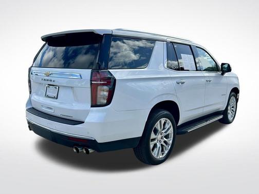Iridescent Pearl Tricoat 2021 Chevrolet Tahoe Premier