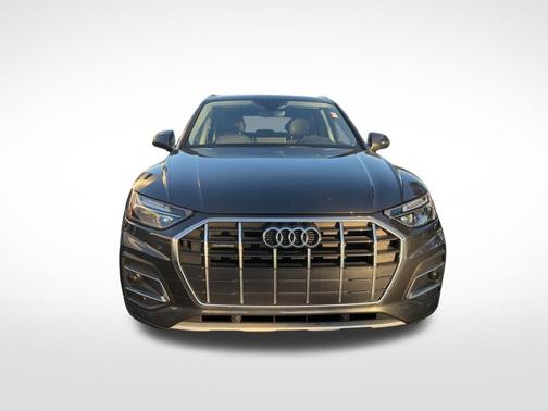 2023 Audi Q5 40 Premium